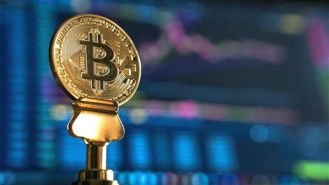 比特币涨破64000美元！交易平台也赚翻了，“加密货币第一股”将上市  第1张