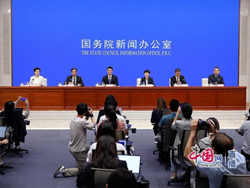 央行：数字人民币已在17个省（区、市）试点，截至6月末累计交易金额达7万亿元